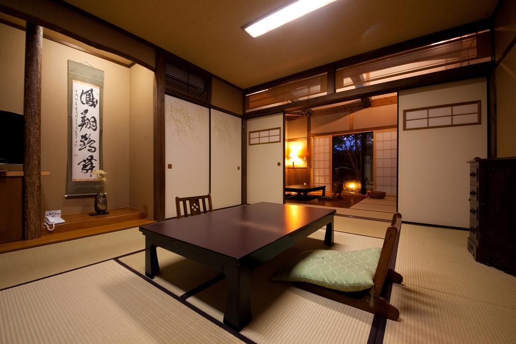 Hatago Kounokura Yufu Buitenkant foto